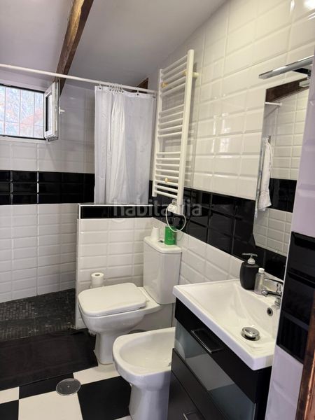 Foto b44453e3-fe57-47cc-8589-c218c96cfe25. Casa a lugar constante 22 a Parroquias Norte - Naranco Oviedo