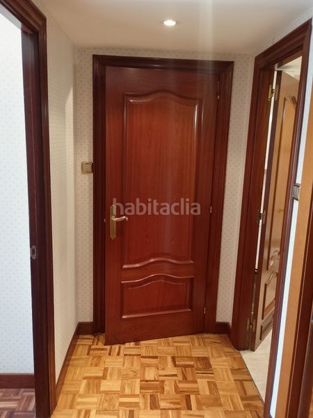 Foto 976d37e0-93d6-4e84-a393-bb81808ca0d0. Lloguer pis a calle marcelino suárez 12 a Vallobín Oviedo