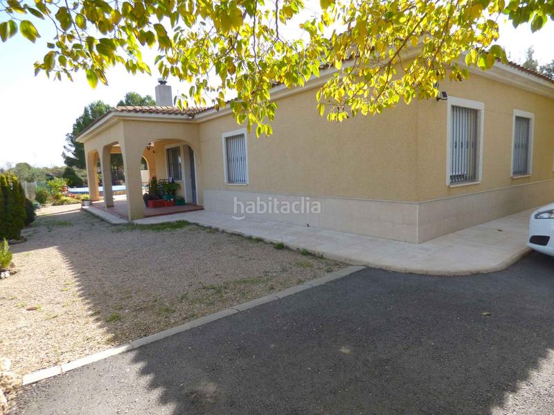 Foto 7db09236-0a11-41a5-bf09-a0ffd0306f2c. Finca rústica se vende chalet en Castalla