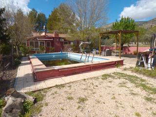 Finca rústica a Carrer portal 11. Se vende casa de campo en onil