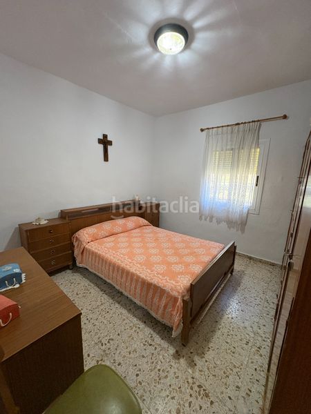 Foto e6a4c4b5-eda1-4ae2-abba-17353e6d196a. Masia amb xemeneia aparcament piscina a Onil