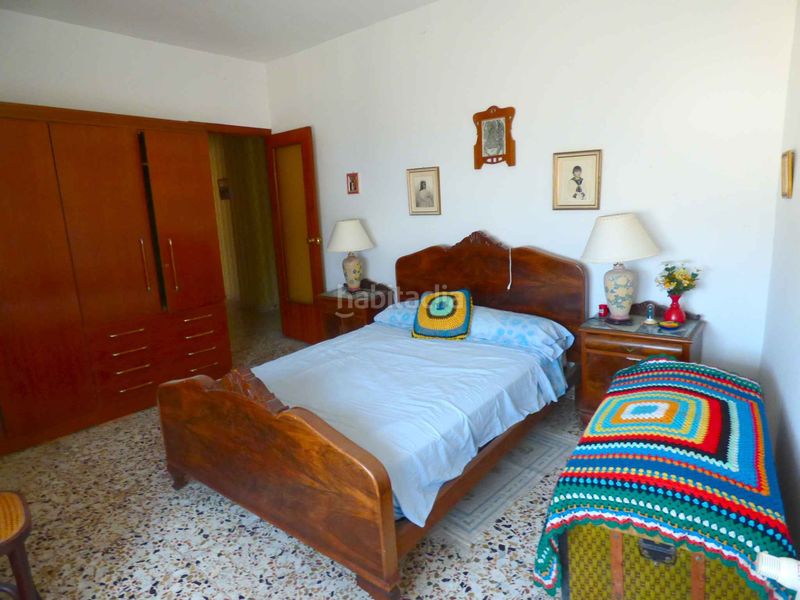 Foto 7c9c62eb-28a2-413b-8920-46f06445d991. Casa aparellada amb xemeneia calefacció a Onil