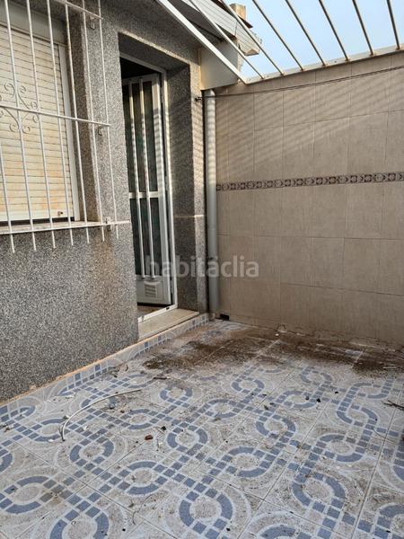 Foto 8babc5a5-ce75-464a-bf6b-f24ee3dd3295. Casa aparellada a plaza del jarama 9 a Santiago de La Ribera San Javier