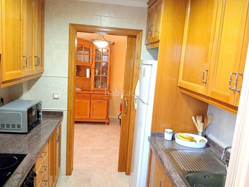 Foto 8f177951-3d72-42fd-8dbb-59a00c842480. Alquiler apartamento vacaciones en agosto en Gran Playa Santa Pola