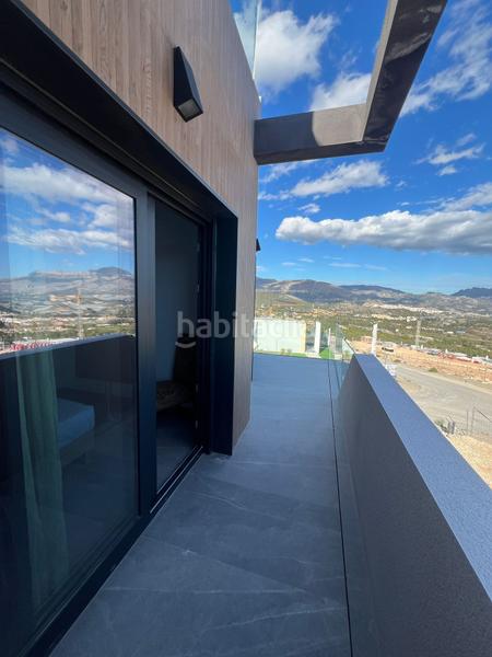 Foto dbe87981-2fd5-4822-81a5-ea8dab910a14. Chalet en Polop