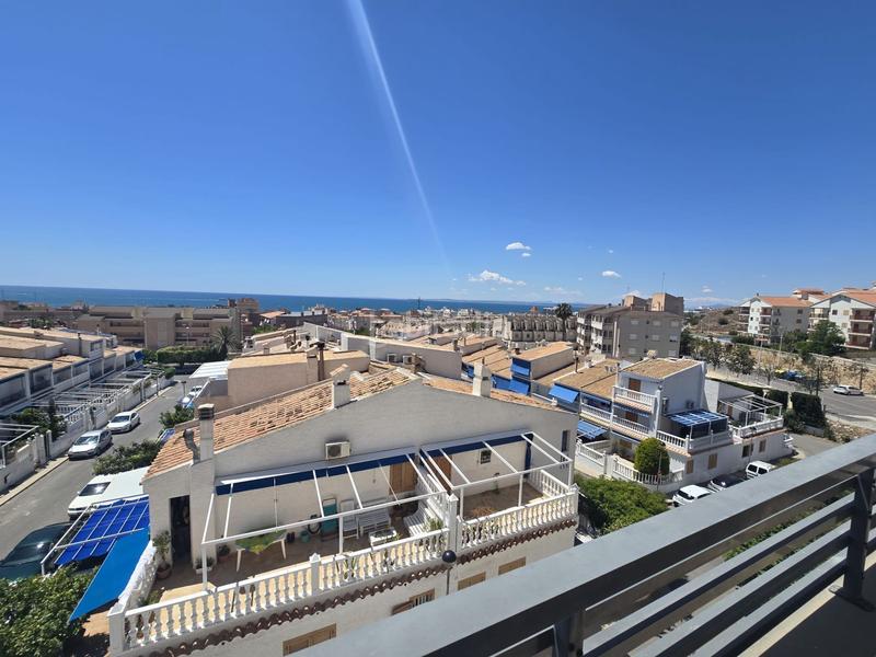 Foto aa0e1e8e-24cd-4fdc-99de-f6567307039f. Alquiler apartamento disponible de septiembre a junio en Santa Pola