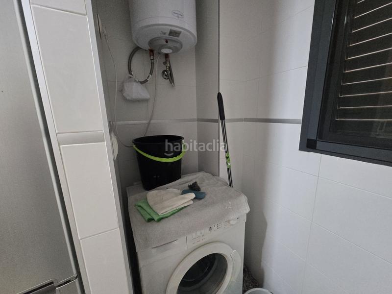 Foto ccd4d0bc-caaa-4523-b08e-c6eb8be12951. Alquiler apartamento disponible de septiembre a junio en Santa Pola