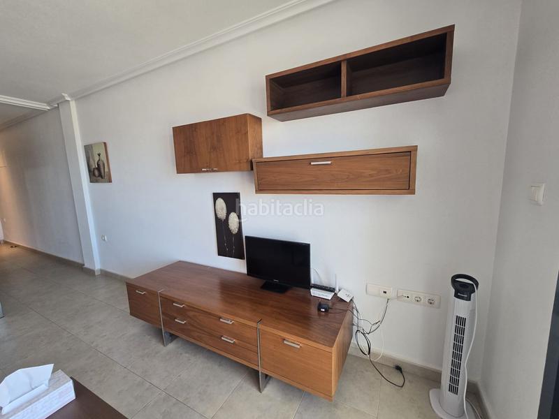 Foto e91e0499-fa06-4ada-843d-7bdc8595b1f2. Alquiler apartamento disponible de septiembre a junio en Santa Pola