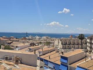 Rent Apartment in Calas Santiago Bernabeu. Disponible de septiembre a junio