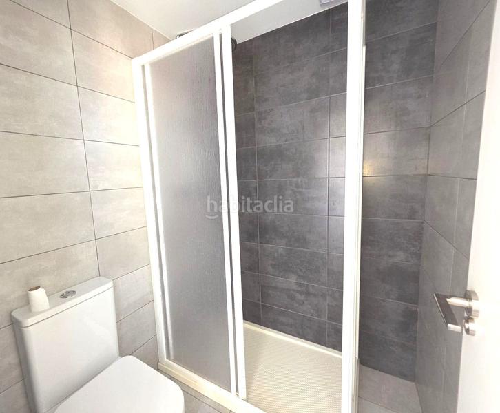 Foto 5bab6ea5-74c8-4f59-aa2e-5e2a722a4ab2. Location maison jumelée avec piscine dans Noroeste Santa Pola