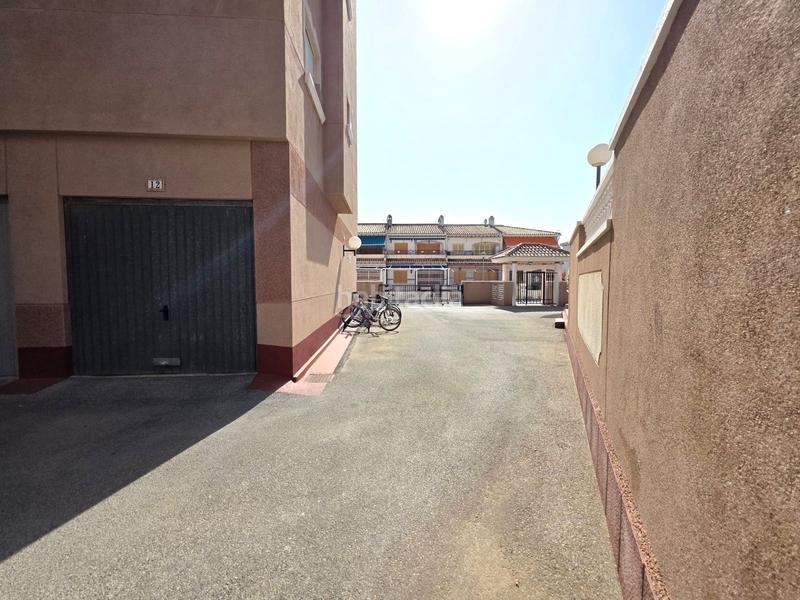 Foto 3f3d622e-cf4c-44f7-96bf-5e7712802362. Apartament amb piscina a Playa Tamarit-Playa Lissa Santa Pola