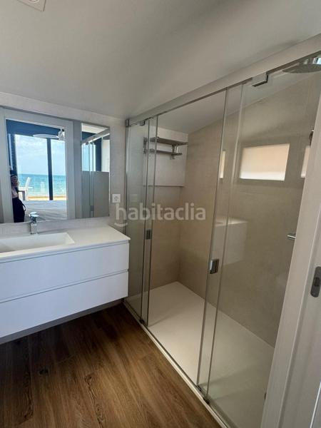 Foto 39da9d49-7c44-4cf5-b290-32fcb61b0a08. Xalet amb calefacció a Playa Tamarit-Playa Lissa Santa Pola