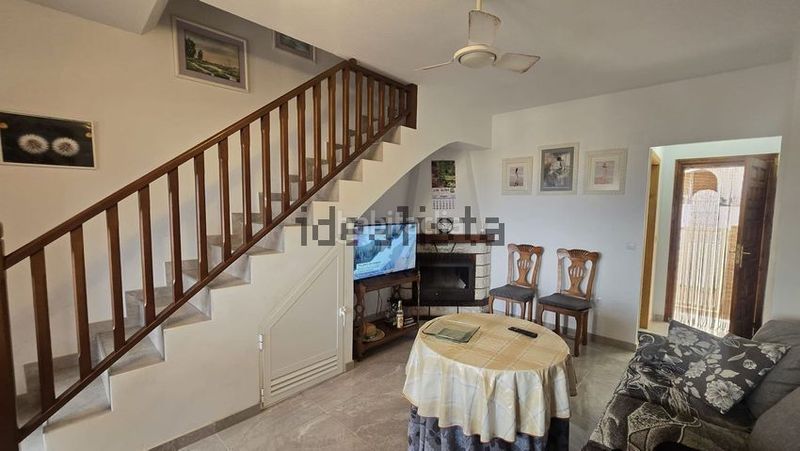 Foto a9f2c7e7-d3d5-4635-90a3-3ad49b0feb4e. Casa amb aparcament piscina a Los Arenales del Sol Elche / Elx