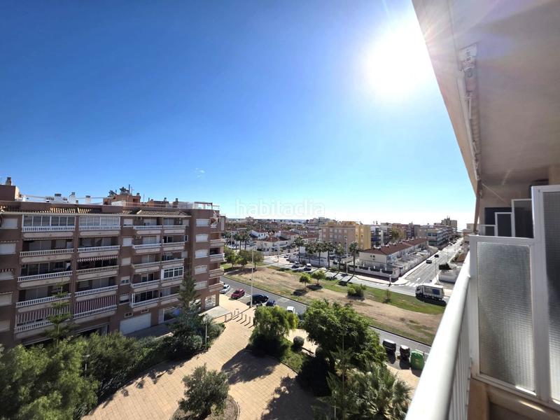 Foto f35588fd-d88b-4561-8bd8-ef83a1bc2d93. Lloguer apartament a Gran Playa Santa Pola