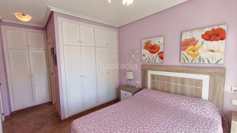 Foto 1033ad6c-1036-4727-8baf-5f5c2cbf2c8a. Casa adossada a Playa Tamarit-Playa Lissa Santa Pola