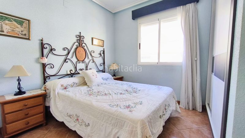 Foto ac8255c2-541d-4810-b409-218bb6387a5e. Casa adossada a Playa Tamarit-Playa Lissa Santa Pola
