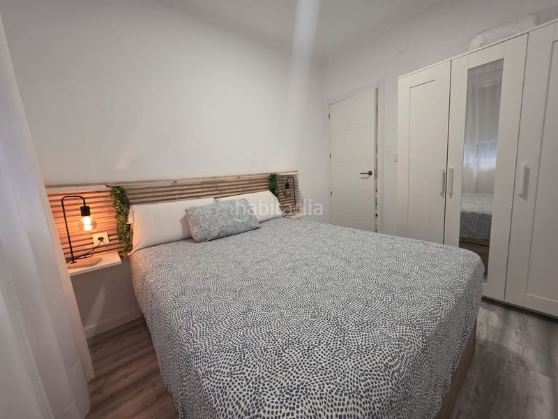 Foto c8525fe7-7872-40e5-94f6-e8b04bc7765e. Apartament amb calefacció a Centro Santa Pola