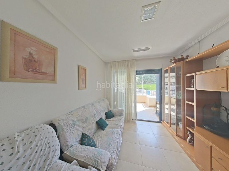 Foto 0c103b8c-cbb8-4918-9b6d-0bed912b77b8. Apartament amb piscina a Calas Santiago Bernabeu Santa Pola