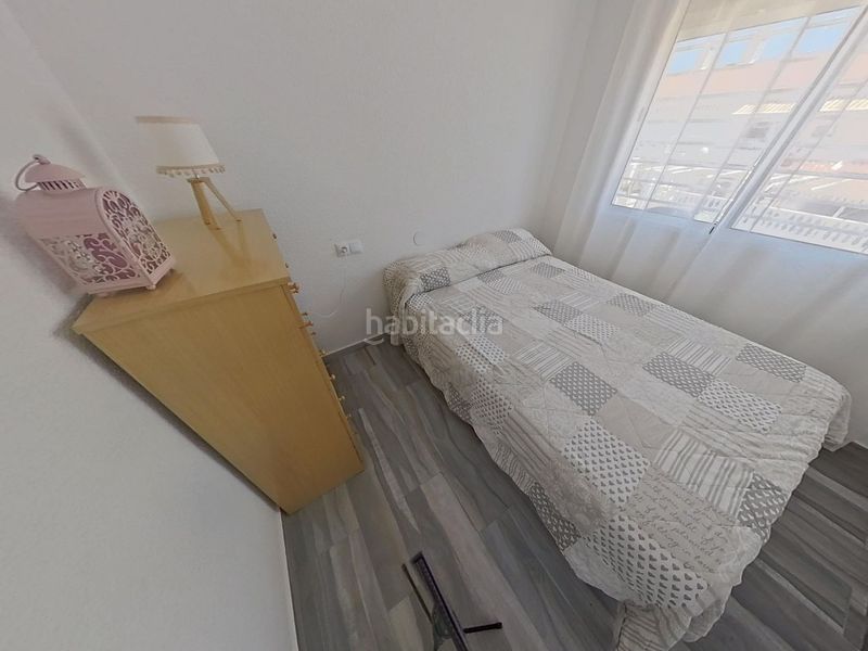 Foto 96f2f49e-adc9-4bc0-a31c-c5bb0b5c83fc. Dúplex a Playa Tamarit-Playa Lissa Santa Pola