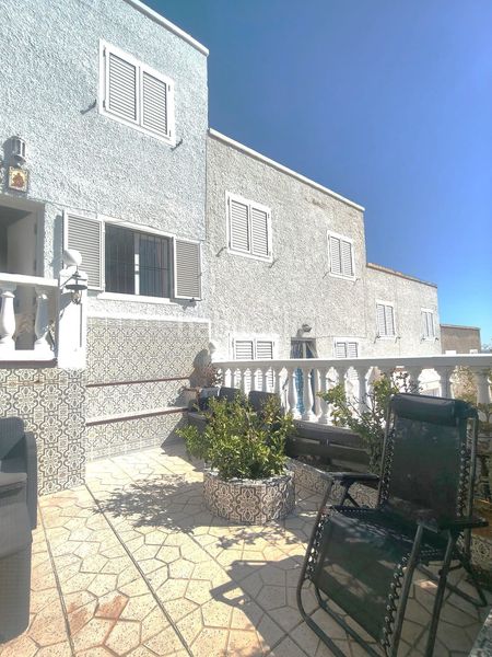 Foto bcfdd94f-e17f-44c5-b3fd-4caf14f4006a. Casa adossada amb calefacció a calas Santa Pola este Santa Pola