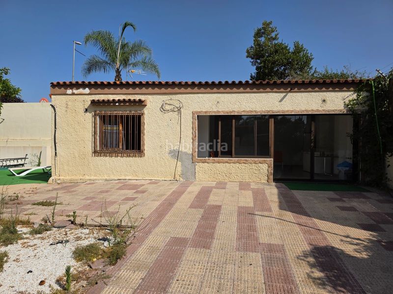 Foto f3dba605-a079-4685-8dbb-a66bd8b4a5e2. House in Albufereta Alicante