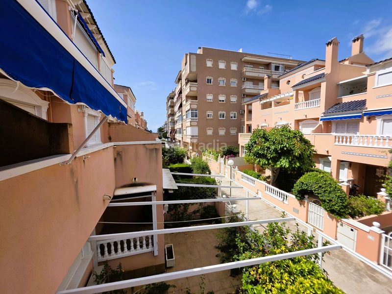 Foto 4280babd-d513-4f80-a162-032615ba76cc. Casa adossada a Gran Playa Santa Pola