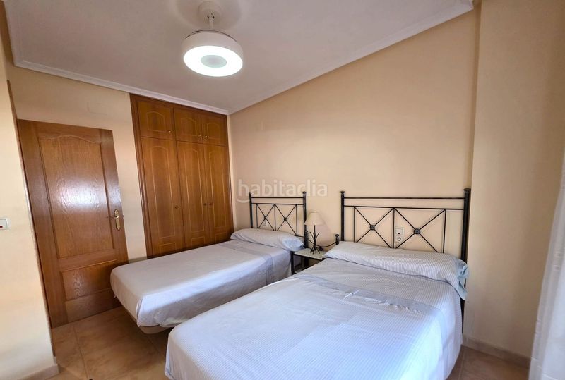 Foto dbd9ce05-af0b-46f9-8071-fd4c28c851a3. Casa adossada a Gran Playa Santa Pola