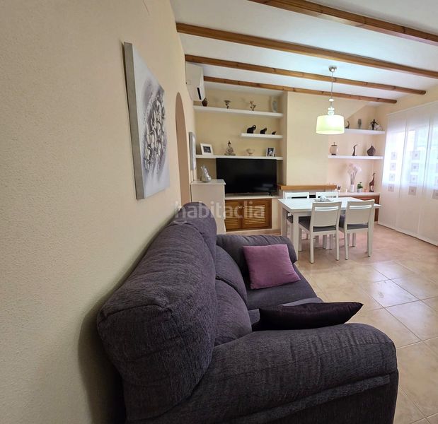 Foto fb8d2e31-671f-41f7-aad3-8292b7834256. Casa adossada a Gran Playa Santa Pola