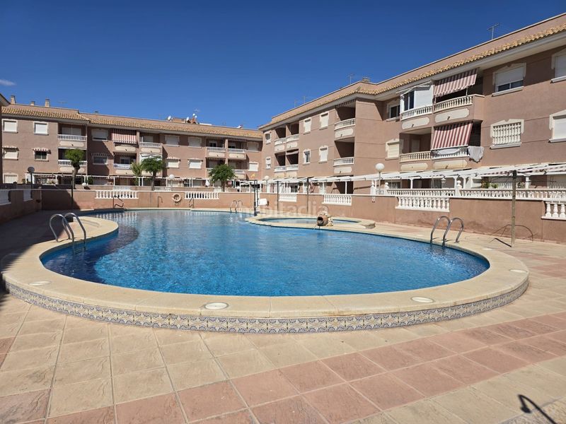 Foto 3fcdd99c-1edb-4b17-b175-81ad58c94e4a. Apartament amb piscina a Gran Playa Santa Pola