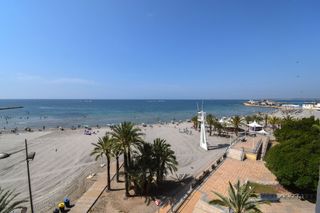 Miete Appartement in Playa Levante. Piso frente a la playa levante  santa pola