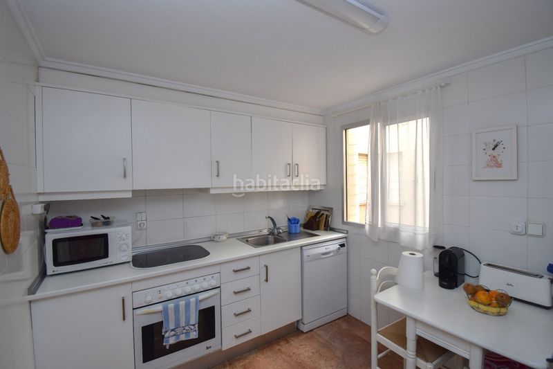 Foto 7d3971be-6155-46ed-8c14-2535840fdbec. Rent apartment with heating in Playa Levante Santa Pola