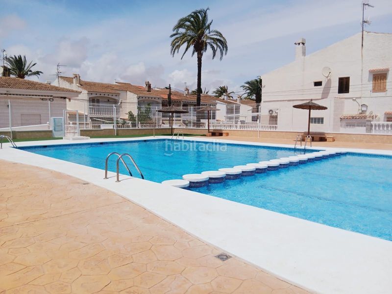 Foto 90cc2cb4-94ae-4dae-9bdd-9f10930ac93b. Casa amb piscina a Monte y Mar Santa Pola