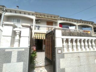 Haus en Monte y Mar. Encantadora vivienda con terraza y piscina comunitaria en gran a