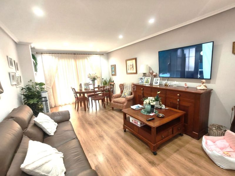 Foto 084d48a6-3314-4e67-9f6c-122750bd04f3. Apartament a Reina Victoria - Miguel Hernández Elche / Elx