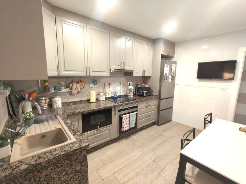 Foto 262721b0-fd76-461c-a19f-9fe563532e36. Apartament a Reina Victoria - Miguel Hernández Elche / Elx