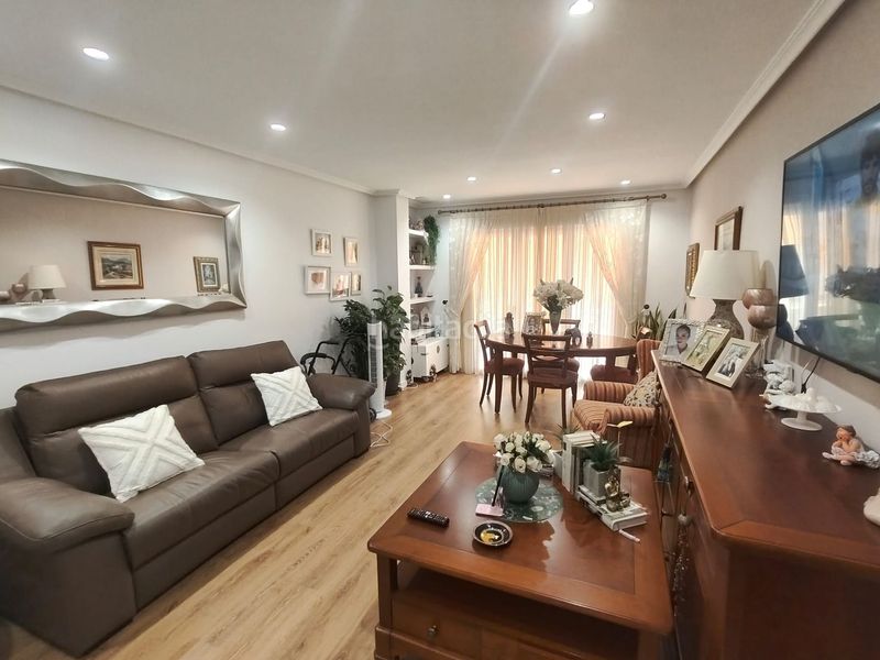 Foto cf478753-65ed-4d8f-b6ca-abec6241937e. Apartament a Reina Victoria - Miguel Hernández Elche / Elx