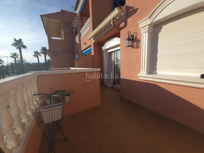 Foto c49c5172-e76e-42ea-a0a3-333e4def7f50. Casa amb calefacció a Gran Playa Santa Pola