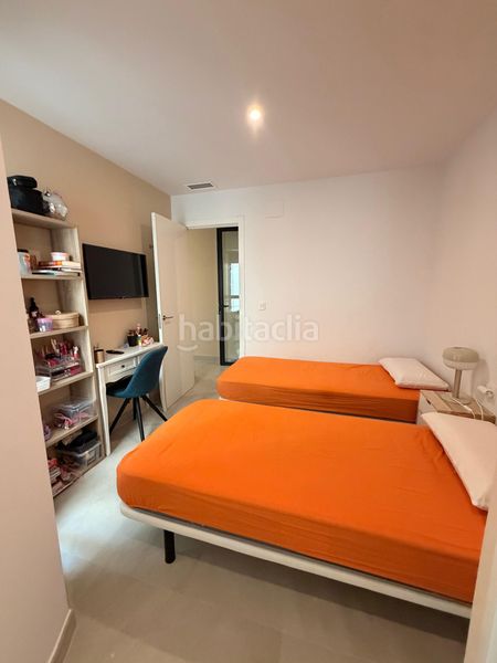 Foto 2d4f2a7e-900f-4aca-908f-8f2e43a1fc53. Apartament amb piscina a Norte Santa Pola