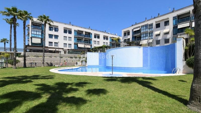 Foto 6237e50d-45d7-4a50-b3c9-fcb676659012. Apartament amb piscina a Norte Santa Pola