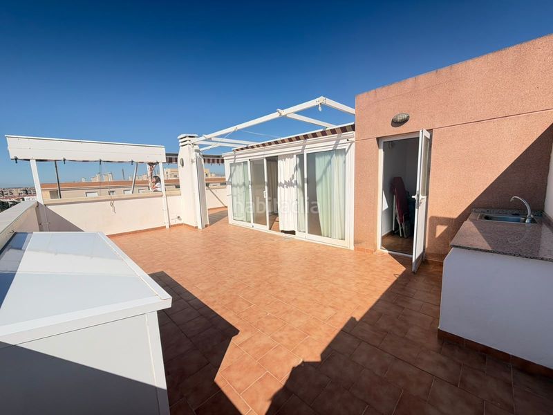Foto 20f78db9-66f2-4648-8b7b-eb0fa043421a. Dachwohnung mit heizung in Gran Playa Santa Pola