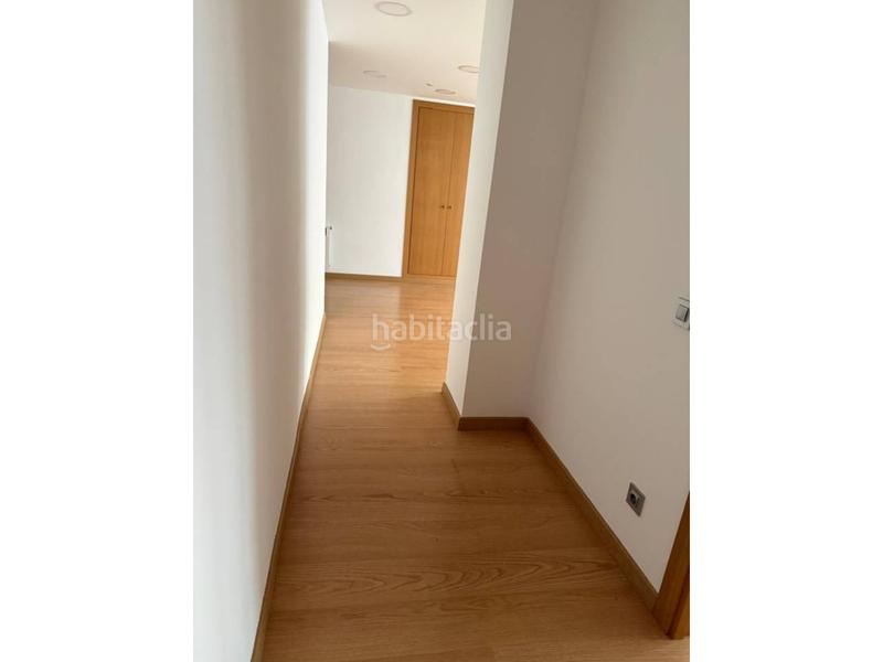 Foto 33f3a0b9-69af-4e42-84f8-3174a41362bf. Location appartement avec chauffage parking dans Les Escaldes Escaldes-Engordany