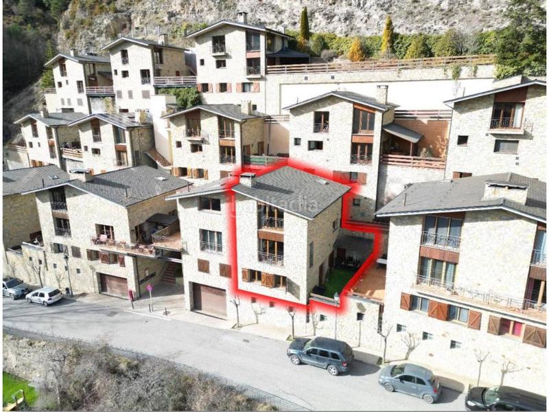 Foto 98e8ec15-ee35-46b0-ba38-0f6a246d0129. Casa adosada  totalmente reformada en Sant Julià de Lòria
