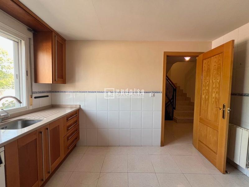 Foto 9dd8ef03-f16c-48c8-ad54-9ad071488db8. Chalet  en venta en Ensanche, , madrid en Ensanche Alcalá de Henares