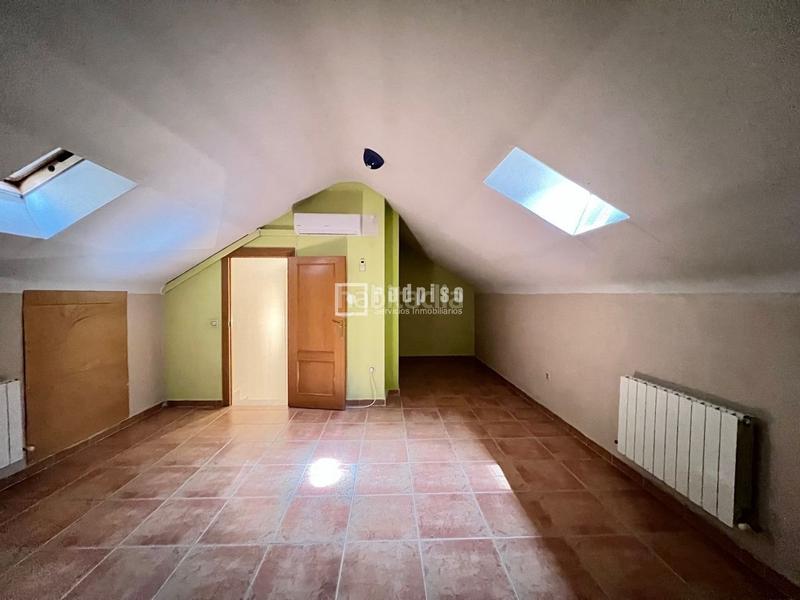 Foto a1ecfb91-db00-4f8f-b1aa-e3f4cfe66a19. Chalet  en venta en Ensanche, , madrid en Ensanche Alcalá de Henares