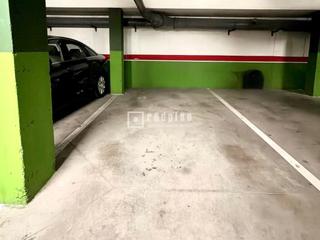 Parking coche en Ensanche. Plaza de garaje en alcala de henares zona ensanche