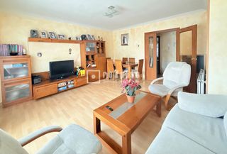 Appartement à Espartales. Piso en venta zona espartales sur