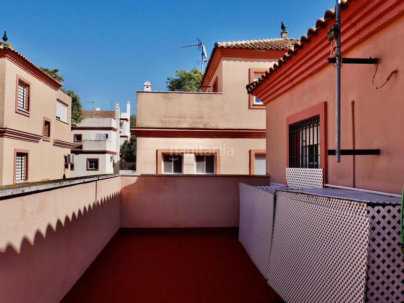 Foto 2ea04cd1-50cb-4a40-9244-3babf86c14ea. Casa bifamiliare con parcheggio in Aljamar Tomares