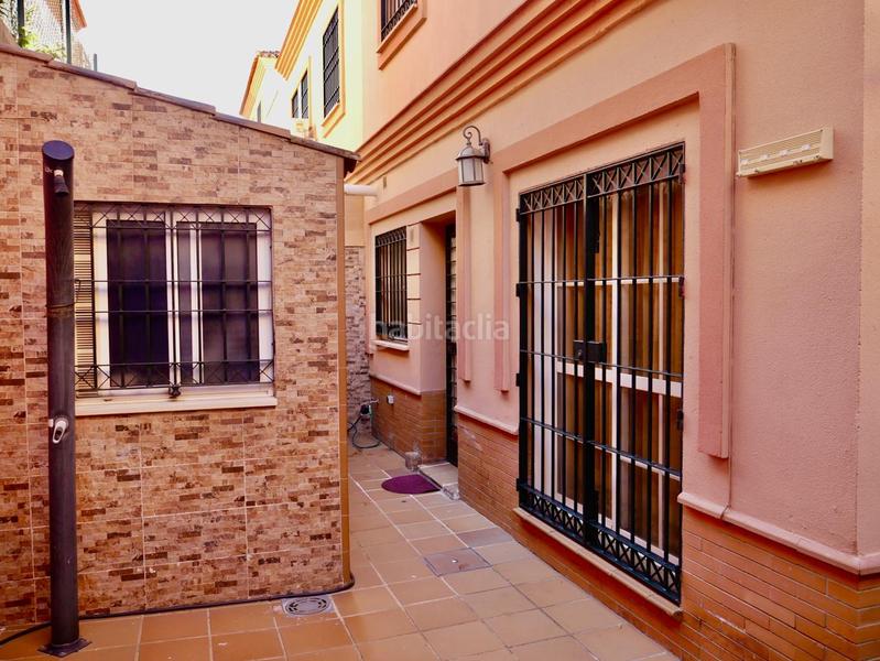 Foto 84660cf4-ac1c-48bd-b7e4-18b05e7495a9. Casa bifamiliare con parcheggio in Aljamar Tomares