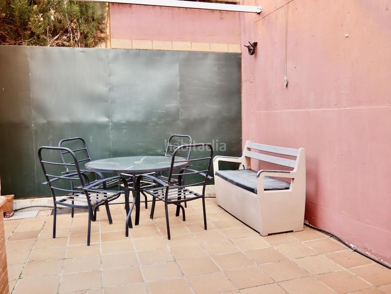 Foto b1a0bfa1-236b-4f15-a614-359c9c51b60d. Casa bifamiliare con parcheggio in Aljamar Tomares