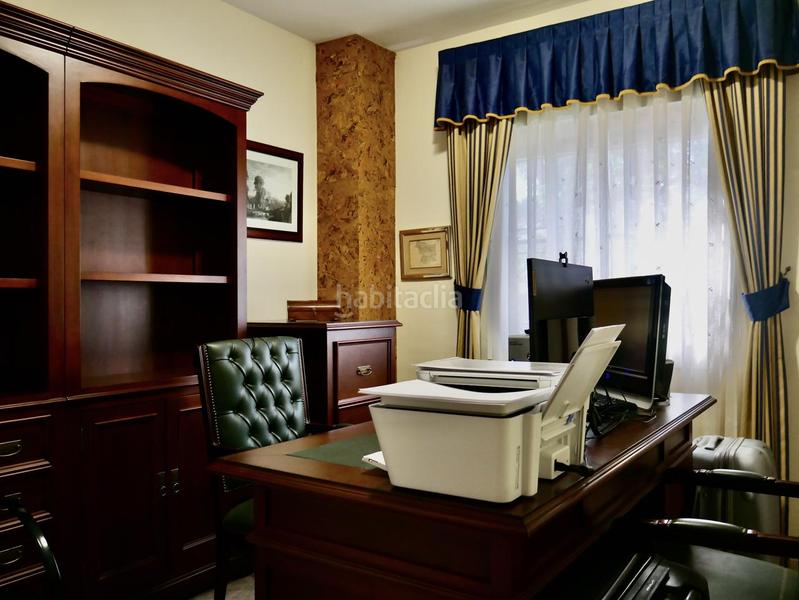 Foto bd594cb9-d627-41da-9f18-d701bd78b4cd. Casa bifamiliare con parcheggio in Aljamar Tomares